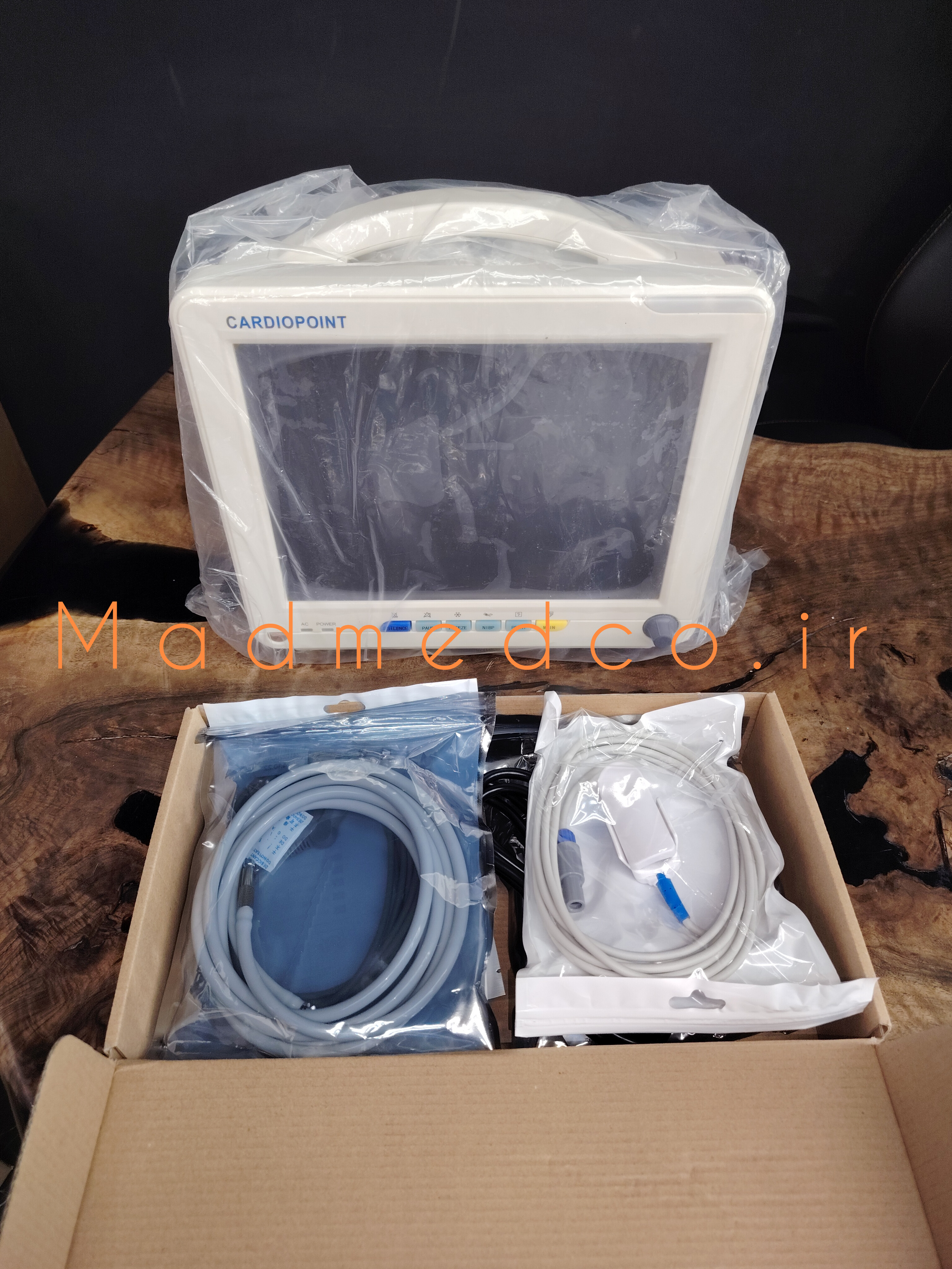 مانیتور علائم حیاتی cardiopiont آپ مدUp medکاردیوپوینت 12 اینچ آکبند یکسال گارانتی